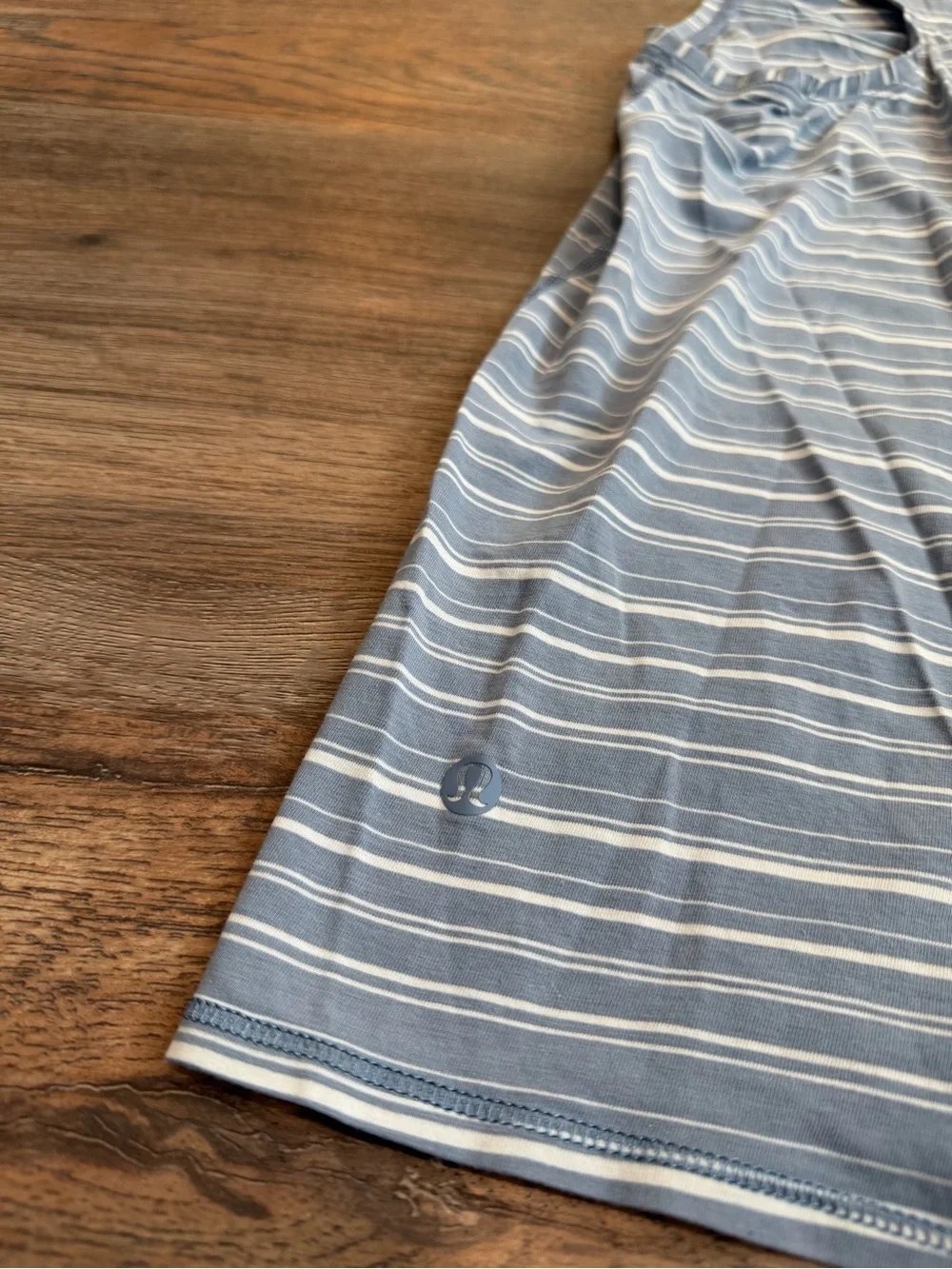 Lululemon All Tied Up Tank Cut Back Stripe Tempest Blue White Size Medium